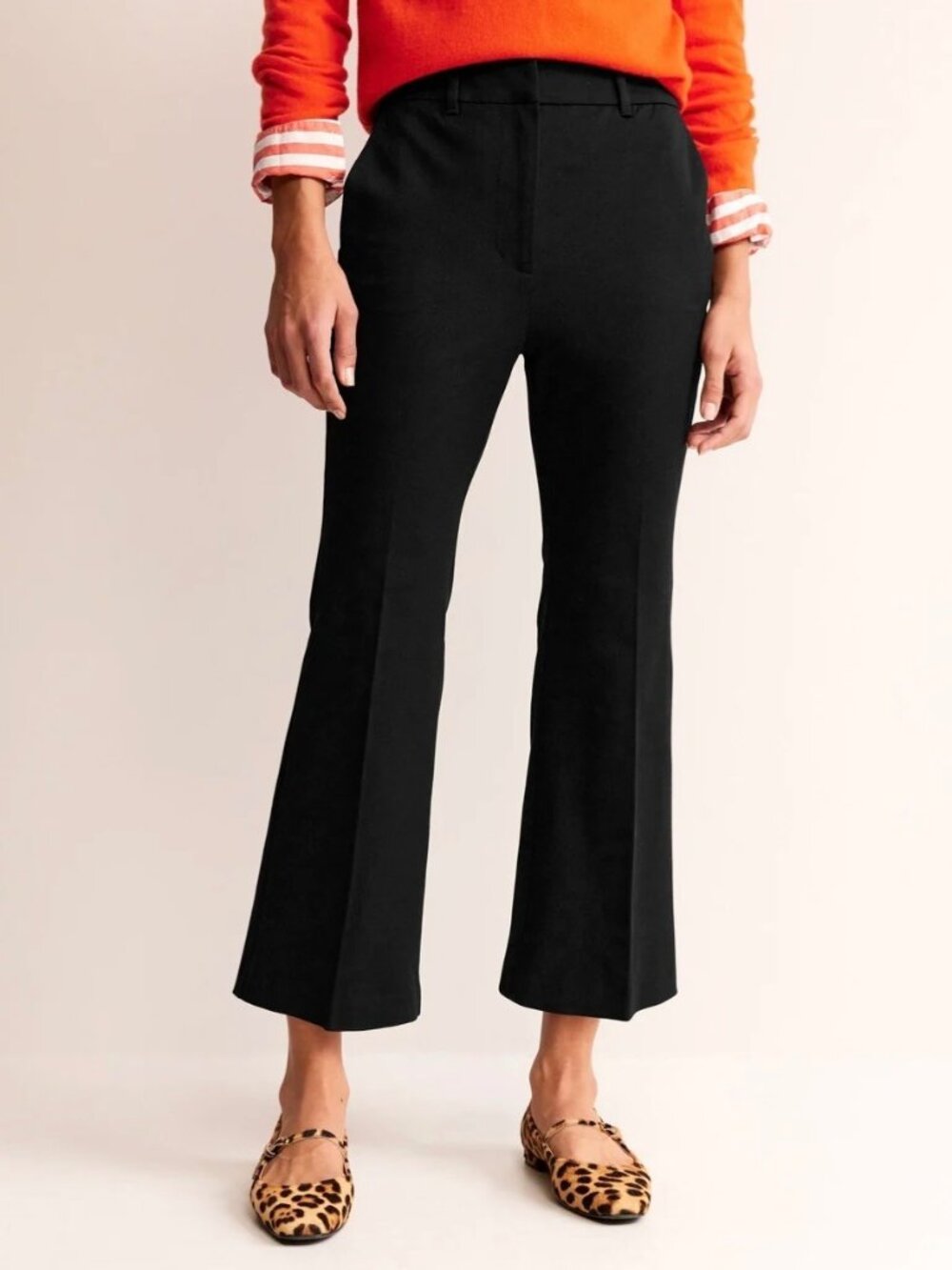 Boden Chelsea Bi Stretch Trouser Pants Size 4 Black Cropped Flare Minimalist